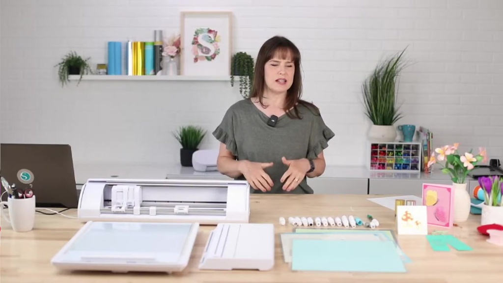 Fundamentos de la máquina Silhouette Cameo 5 con Kelly Wayment